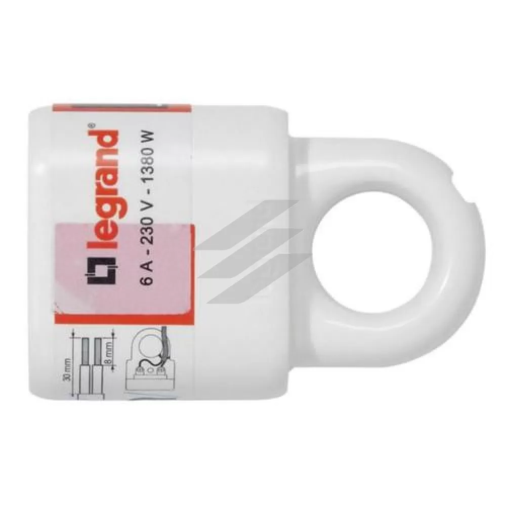 Розетка 2К 6А біла, Legrand